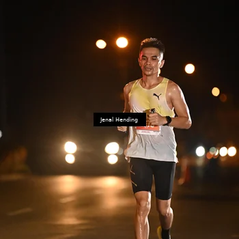 Runner Photo 4339800