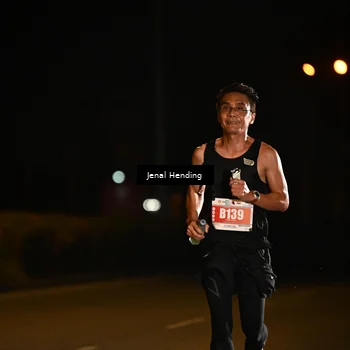 Runner Photo 4339802