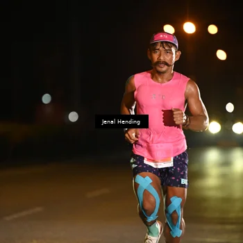 Runner Photo 4339823