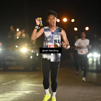 Runner Photo 4339827