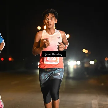 Runner Photo 4339838