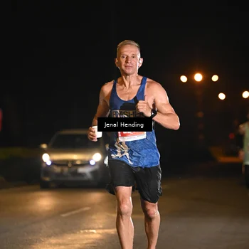 Runner Photo 4339842