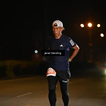 Runner Photo 4339851