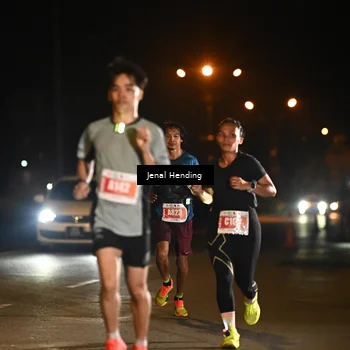 Runner Photo 4339888