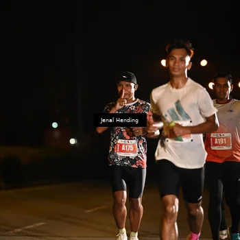 Runner Photo 4339911