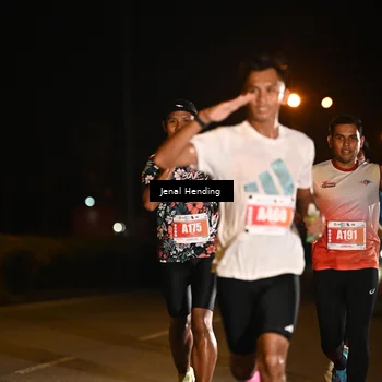 Runner Photo 4339912