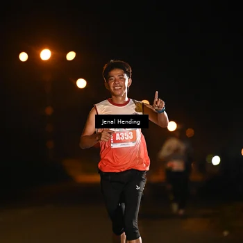 Runner Photo 4339925