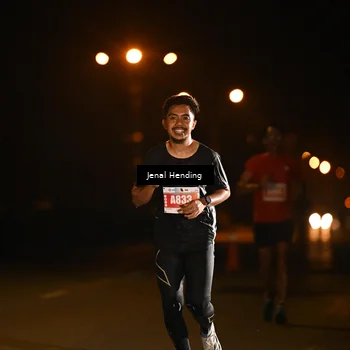 Runner Photo 4339941