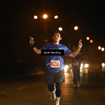Runner Photo 4339949