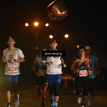 Runner Photo 4339969
