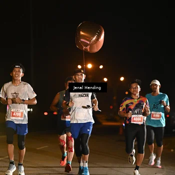 Runner Photo 4339974