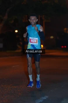 Runner Photo 4340017