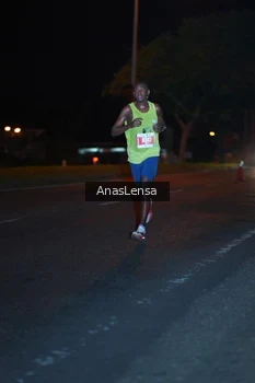 Runner Photo 4340018