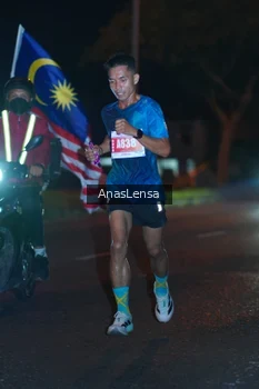 Runner Photo 4340040