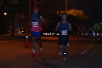 Runner Photo 4340069
