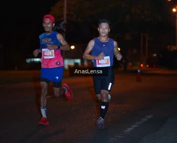 Runner Photo 4340094