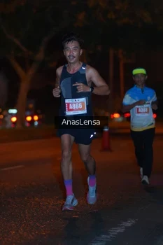 Runner Photo 4340118