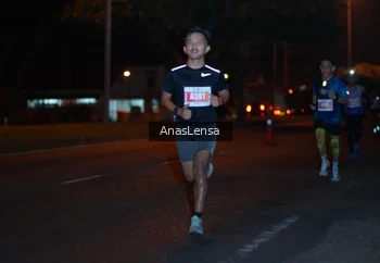 Runner Photo 4340141