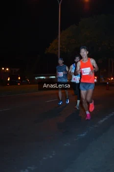 Runner Photo 4340144
