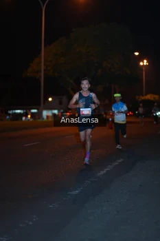 Runner Photo 4340149