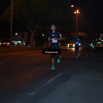 Runner Photo 4340171