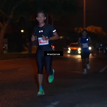 Runner Photo 4340178