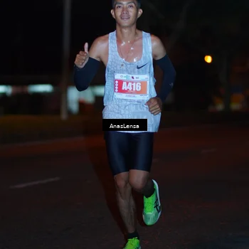 Runner Photo 4340193