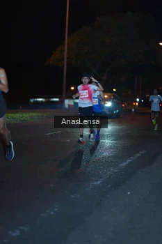 Runner Photo 4340340