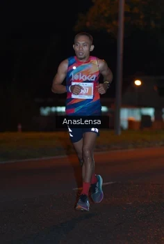 Runner Photo 4340349