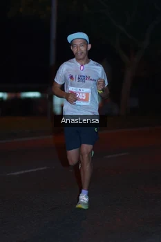 Runner Photo 4340394