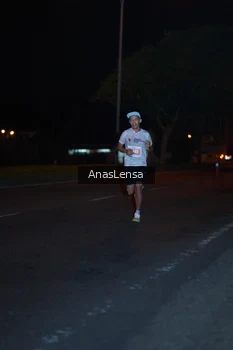Runner Photo 4340396