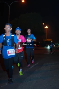 Runner Photo 4340564