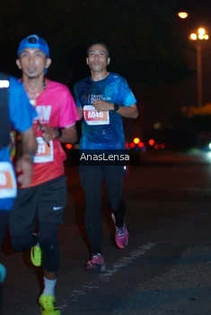 Runner Photo 4340574