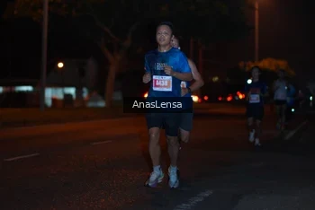 Runner Photo 4340669