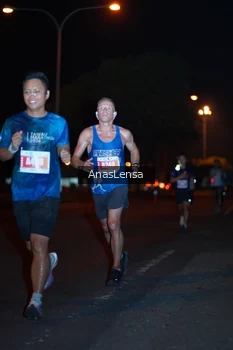 Runner Photo 4340712