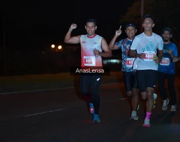 Runner Photo 4340751