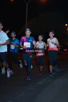 Runner Photo 4340760