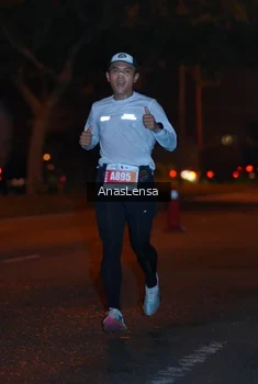 Runner Photo 4340770