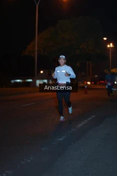 Runner Photo 4340804