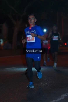 Runner Photo 4340868