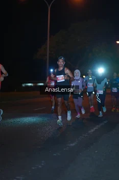 Runner Photo 4340879