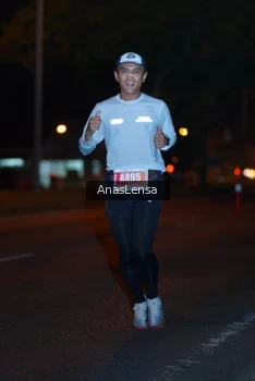 Runner Photo 4340887