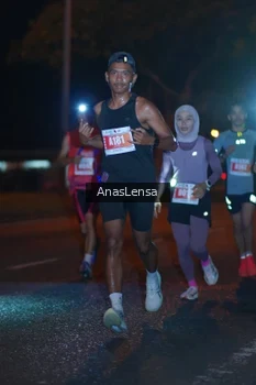 Runner Photo 4340891