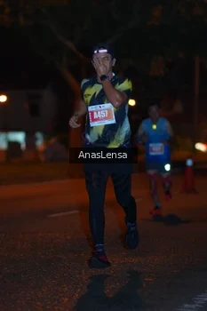 Runner Photo 4340913
