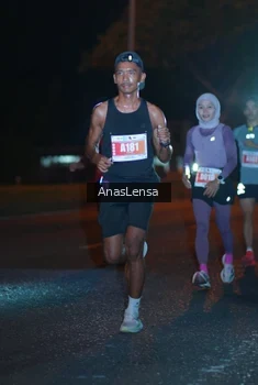 Runner Photo 4340914