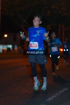 Runner Photo 4340978