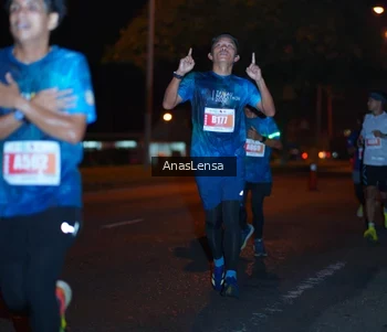 Runner Photo 4341026