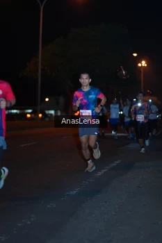 Runner Photo 4341034