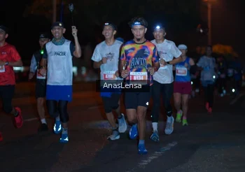 Runner Photo 4341078