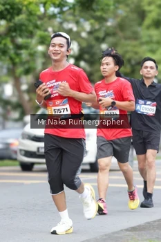 Runner Photo 43411